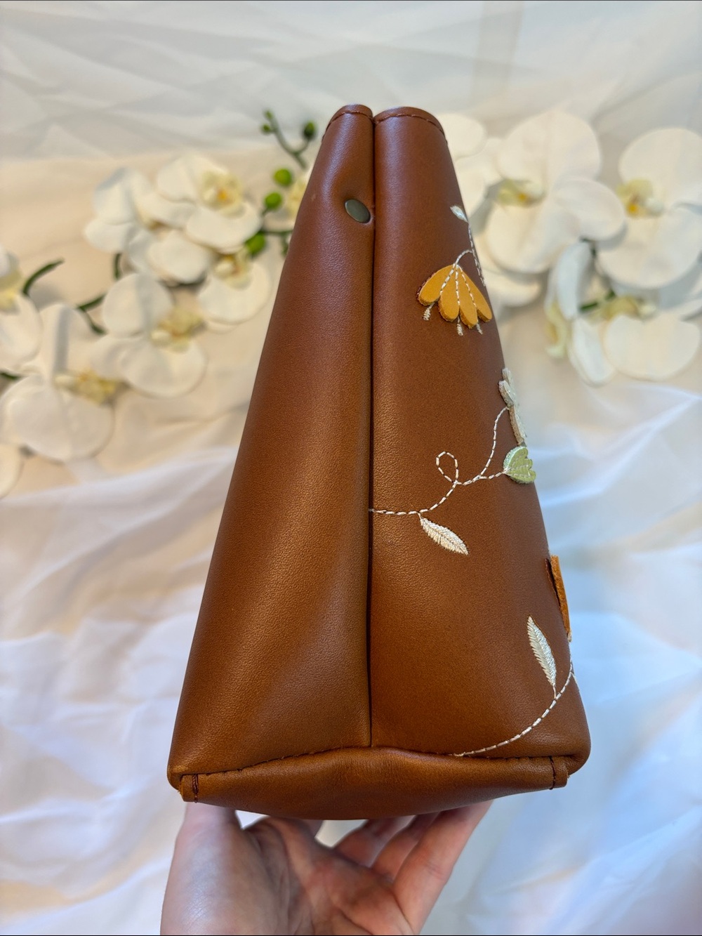 Portland Leather Goods Special Edition Large Raindrop Crossbody Bag - Picture 3 of 11